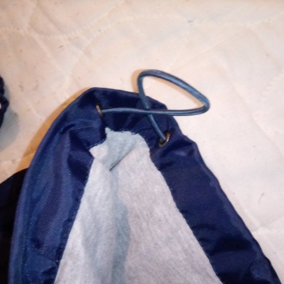 Notre Dame University Large Jacket - Picture 4 of 16